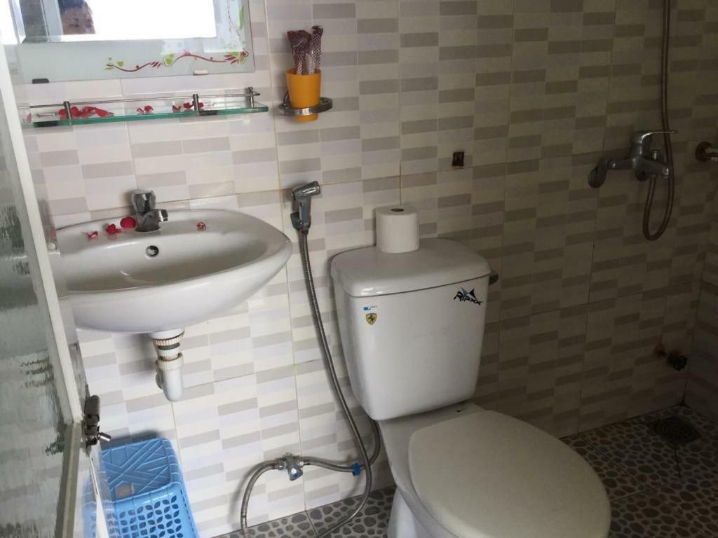 Thanh Ngoc Hotel Nha Trang Bagian luar foto